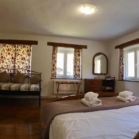 Gæstehus Hisa Brdo 3*