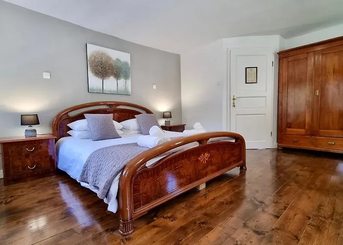 بيت ضيافة Hisa Brdo 3*