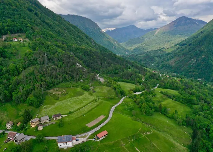 Hisa Brdo بيت ضيافة